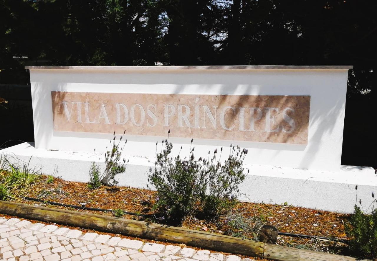 Vila Dos Principes In Praia D'El Rey Praia del Rei Exterior photo