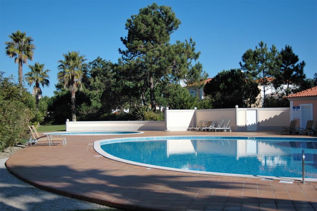 Vila Dos Principes In Praia D'El Rey Praia del Rei Exterior photo